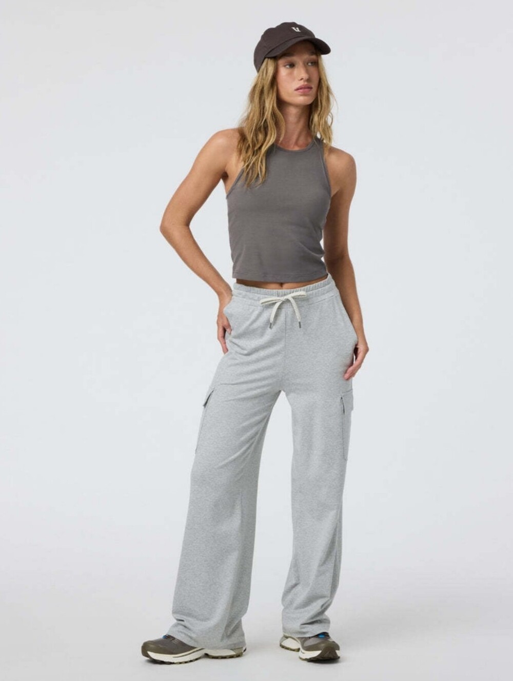 Vuori Racerback Ribbed Tank With Built In Bra Like New - Picture 3 of 7
